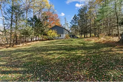 126 Armstrong Rd, Montague, NJ 07827 - Photo 9