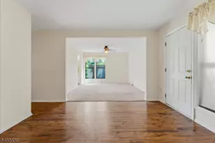37 Giggleswick Way, Edison Twp., NJ 08820 - Photo 35