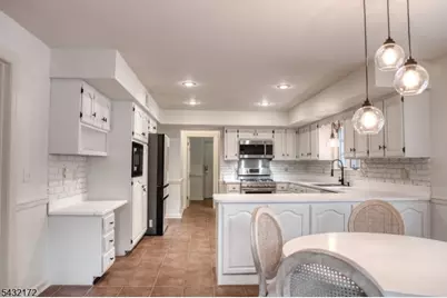 40 Rustic Trl, Raritan Township, NJ 08822 - Photo 9