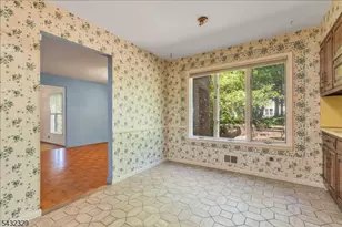 8 Branko Rd, Berkeley Heights Township, NJ 07922 - Photo 11