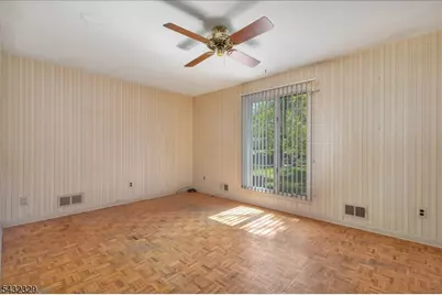 8 Branko Rd, Berkeley Heights Township, NJ 07922 - Photo 17