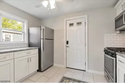 609 Willow Ave, Garwood, NJ 07027 - Photo 1