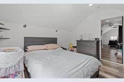 374 E 27th St, Paterson, NJ 07514 - Photo 19
