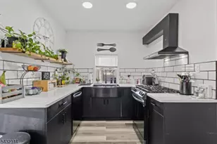 378 E 27th St, Paterson, NJ 07514 - Photo 11
