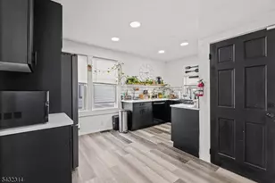 378 E 27th St, Paterson, NJ 07514 - Photo 9