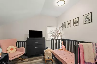 374 E 27th St, Paterson, NJ 07514 - Photo 23