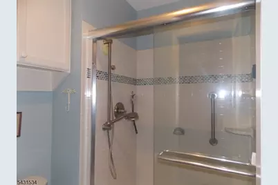 281 Abbey Dr, Franklin Township, NJ 08873 - Photo 11