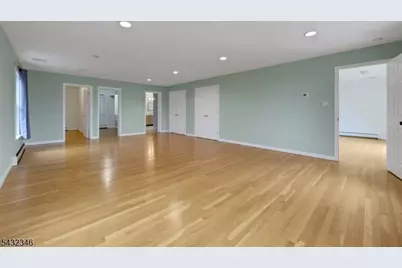 40 Horseneck Rd, Montville Township, NJ 07045 - Photo 23