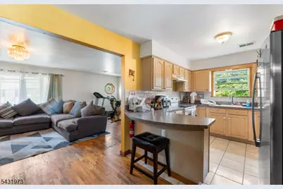 34 Erie St, Elizabeth, NJ 07206 - Photo 33