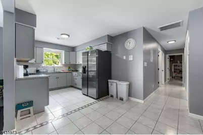 34 Erie St, Elizabeth, NJ 07206 - Photo 13