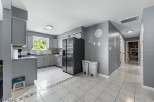 34 Erie St, Elizabeth, NJ 07206 - Photo 13