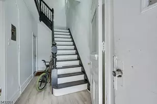 37 Blum St, Newark, NJ 07103 - Photo 3