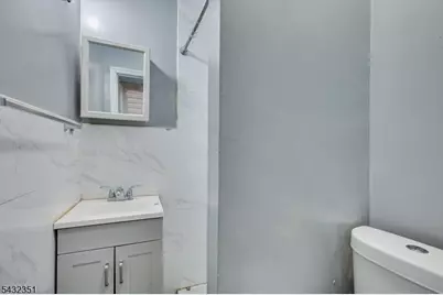 37 Blum St, Newark, NJ 07103 - Photo 17