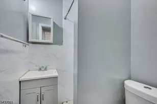 37 Blum St, Newark, NJ 07103 - Photo 17
