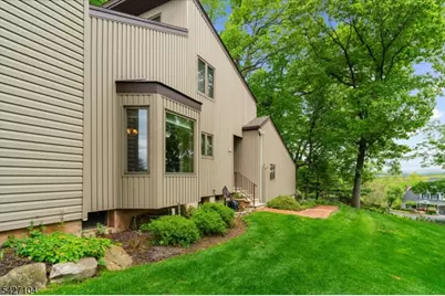 117 Old Clinton Rd, Raritan Township, NJ 08822 - Photo 35