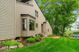 117 Old Clinton Rd, Raritan Township, NJ 08822 - Photo 35