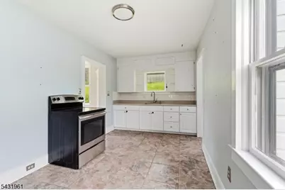 206 Race St, Alexandria Township, NJ 08867 - Photo 9