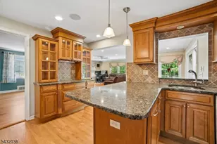 22 Homestead Terrace, Scotch Plains Township, NJ 07076 - Photo 9