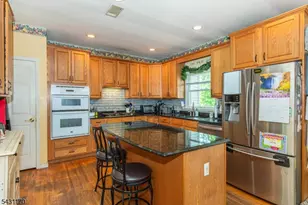 31 Richmond Hill Dr, Sparta Township, NJ 07871 - Photo 7