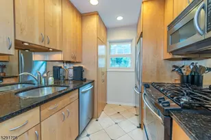 39 Harrison Ave, Montclair, NJ 07042 - Photo 7
