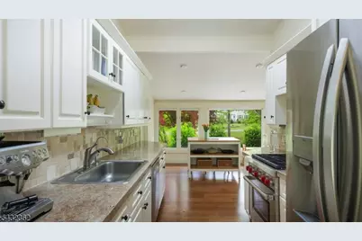 75 Seney Dr, Bernardsville, NJ 07924 - Photo 13