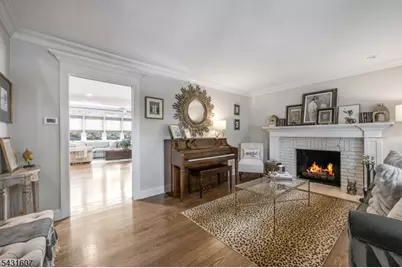 700 Gallows Hill Rd, Cranford Township, NJ 07016 - Photo 5