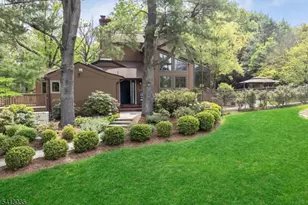 994 Mountain Ave, Berkeley Heights Township, NJ 07922 - Photo 1