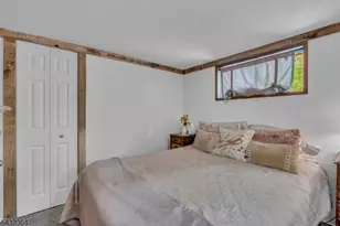 20 Plaza Dr, Hampton Township, NJ 07860 - Photo 17