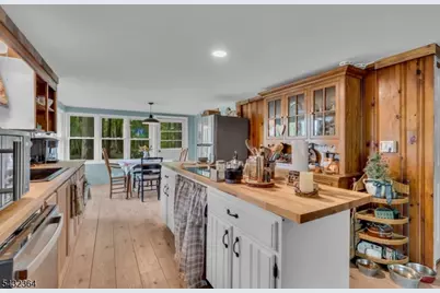 20 Plaza Dr, Hampton Township, NJ 07860 - Photo 5