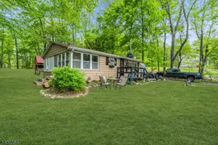 20 Plaza Dr, Hampton Township, NJ 07860 - Photo 27