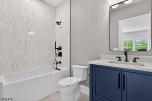 2 Ravinn Ln, Warren Township, NJ 07059 - Photo 17