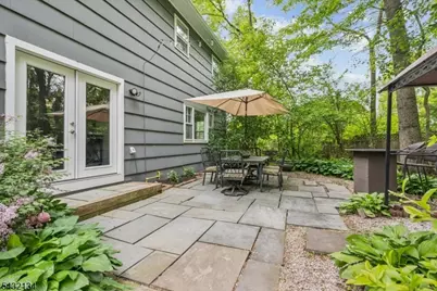 5 Blanchet Ct, Florham Park, NJ 07932 - Photo 37