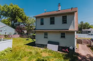 114 Martin St, Roselle, NJ 07203 - Photo 33