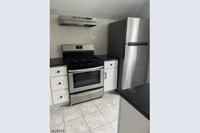 139 Valley Rd, Montclair, NJ 07042 - Photo 3