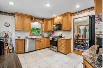 6 Waters Edge, Kinnelon, NJ 07405 - Photo 7