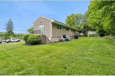6 Waters Edge, Kinnelon, NJ 07405 - Photo 19