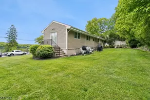 6 Waters Edge, Kinnelon, NJ 07405 - Photo 19