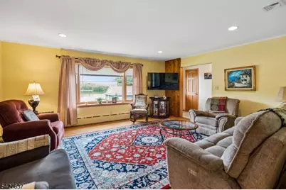 6 Waters Edge, Kinnelon, NJ 07405 - Photo 5