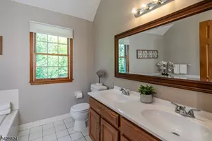 51 Fieldstone Rd, Montgomery Township, NJ 08558 - Photo 17