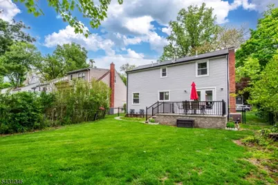 19 Plymouth Pl, Roseland, NJ 07068 - Photo 19