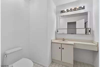 169 Castle Ridge Dr, East Hanover Township, NJ 07936 - Photo 21
