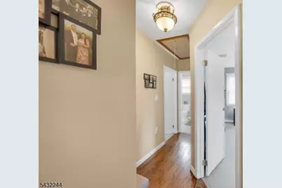 15 Oak Pl, Hawthorne, NJ 07506 - Photo 19