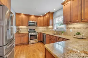15 Oak Pl, Hawthorne, NJ 07506 - Photo 13