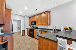 39 Liberty Way, South Bound Brook Boro, NJ 08880 - Photo 11