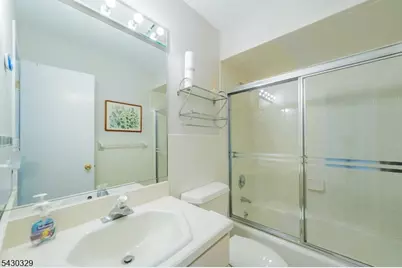 41 Wareham Court, Scotch Plains Township, NJ 07076 - Photo 27