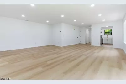 10 Daniel Ct, Lebanon, NJ 08833 - Photo 15