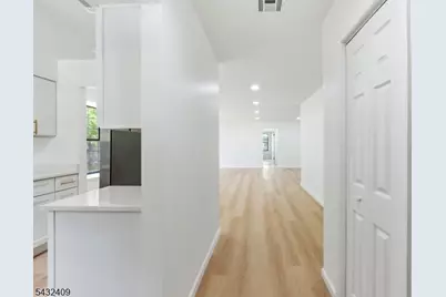 10 Daniel Ct, Lebanon, NJ 08833 - Photo 7