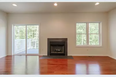 15 Decroce Ct, Parsippany, NJ 07054 - Photo 9
