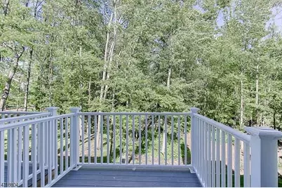 15 Decroce Ct, Parsippany, NJ 07054 - Photo 21