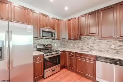 15 Decroce Ct, Parsippany, NJ 07054 - Photo 5